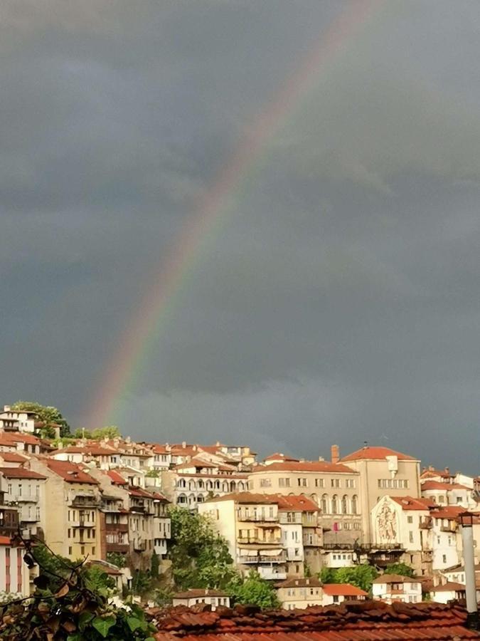 Аврамов Дом - Етаж От Къща Appartement Veliko Tarnovo Buitenkant foto